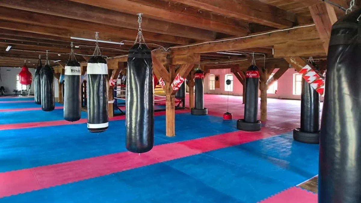 BKS „Boks Na Prawym Brzegu” Szczecin-photo-2.webp
