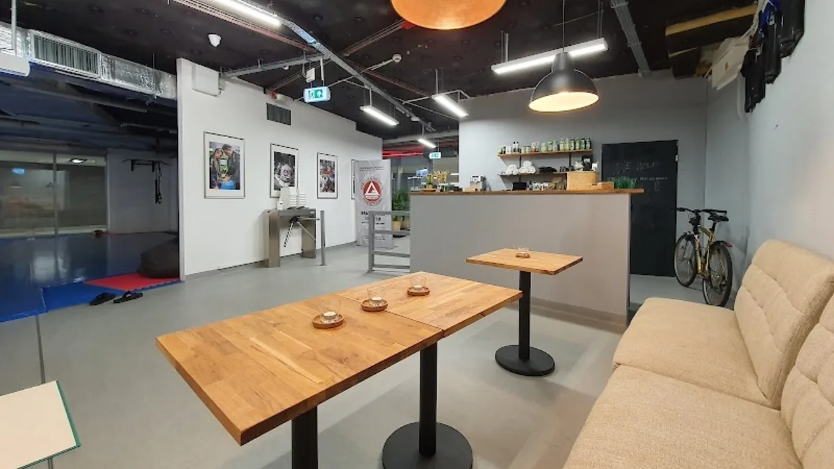 Gracie Barra Poznań - Akademia BJJ i sportów walki-photo-1.webp