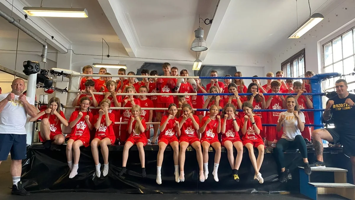 Klub Bokserski Brzostek Top Team-photo-2.webp